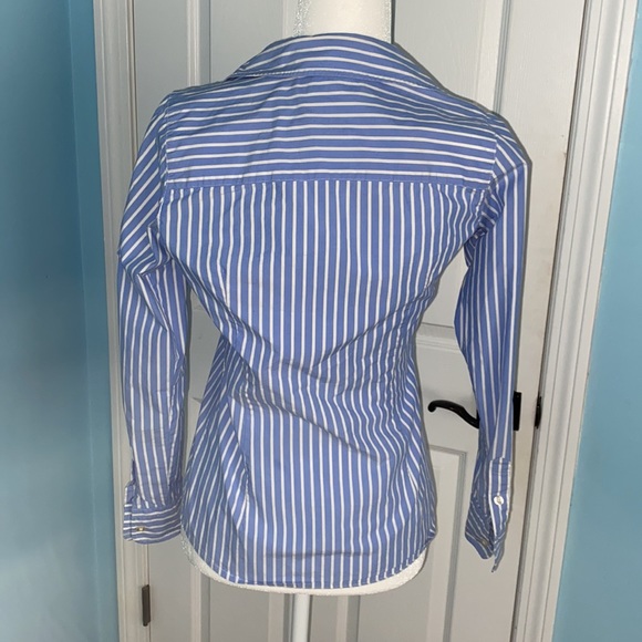 Vineyard Vines Striped Button Up Size 2 - Picture 3 of 5